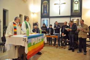 Noi cristiani LGBT di Kairos nella parrocchia di Vicofaro a Pistoia il 24 ottobre 2015 (Foto Acerboni/Castellani)